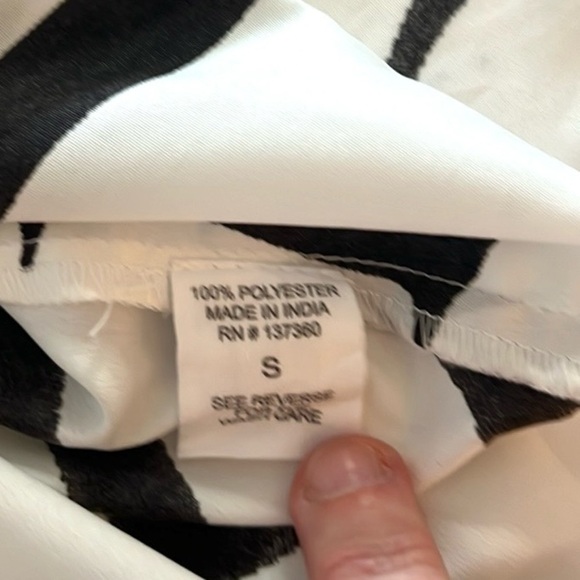 Live 4 Truth,Graffiti Words,Button-Front Lightweight Long Shirt-Dress,Size Small - Picture 5 of 12